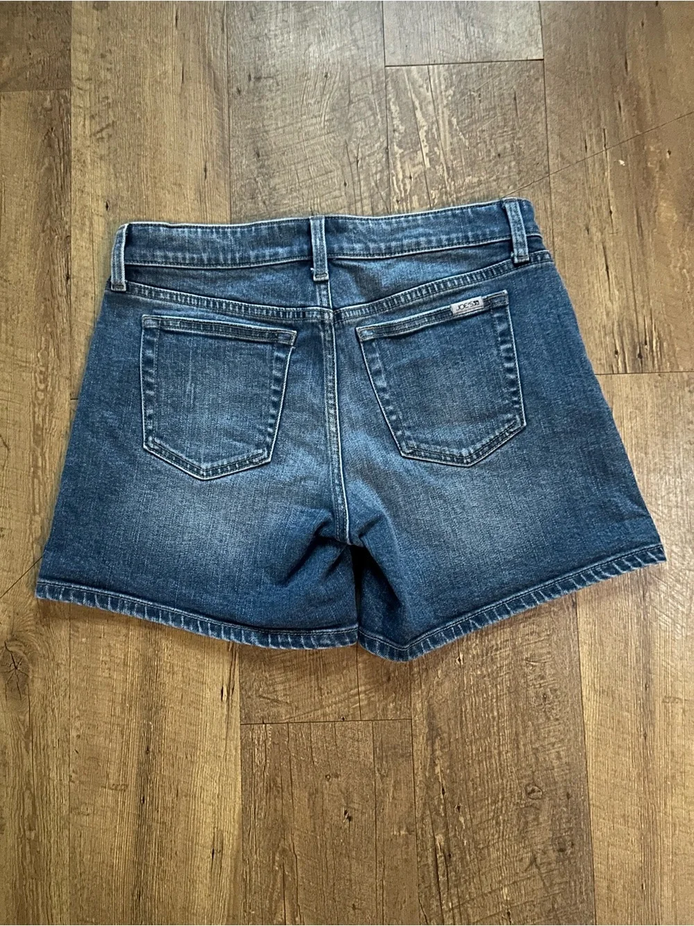 Joe’s Jeans Dark Wash Denim Shorts Size 28 ✨ Mid Rise Stretch Summer Staple